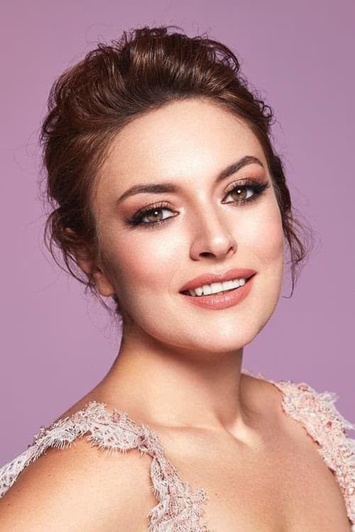 Mercan Ezgi Mola